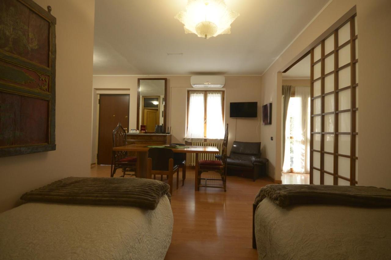 Villa Marisa Pavia Exteriör bild